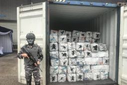 TNI AL berhasil gagalkan penyelundupan dua kontainer arang bakau di Pelabuhan Tanjung Priok