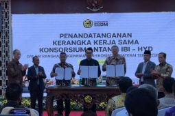 Bahlil saksikan kesepakatan konsorsium Huayou ekosistem baterai EV