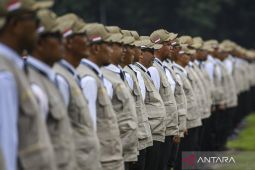 Dahnil Anzar ingatkan kembali petugas haji melayani bukan nebeng berhaji