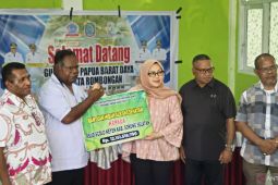 Pemprov PBD hibahkan alkes senilai Rp12,1 miliar kepada RSUD Sorsel