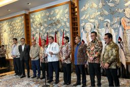 Prabowo orders market reform amid OJK, IDX leadership reshuffles
