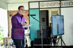 Pentingnya peran orang tua melindungi anak dalam penggunaan internet