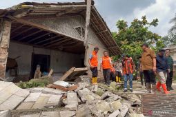 Pemkab Bogor lakukan evaluasi izin pengembang setelah terjadi pergeseran tanah