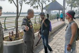 Satpol PP Pontianak monitor kawasan waterfront untuk pastikan kenyamanan pengunjung