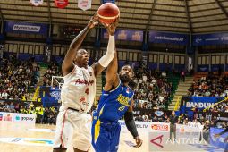 Pelita Jaya kalahkan Satria Muda Pertamina Bandung