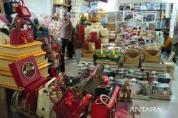 Pedagang parsel Cikini mulai kebanjiran pesanan jelang Tahun Baru Imlek