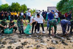 Pemkab Badung jaga kebersihan pesisir secara berkelanjutan