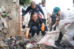 Menteri LH ingatkan pemda konsistentangani sampah