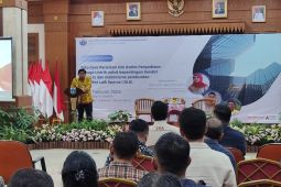 Pemkot Jakbar sosialisasi perizinan usaha penyediaan tenaga listrik