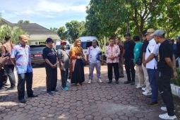 Bupati Agam lepas keberangkatan pengurus PWI hadiri HPN di Banten