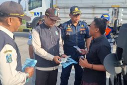 Dishub Probolinggo temukan empat kendaraan melanggar saat ramp check