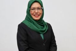 Keuangan publik Islam dari zakat ke sadaqah, infaq dan wakaf