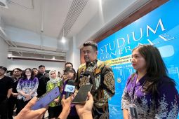 BINUS Medan mengadakan studium generale didukung Gubernur Sumatera Utara