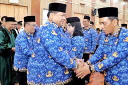 37 PNS Pemkab Simalungun dilantik sebagai pejabat administrasi dan pengawas