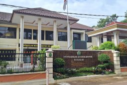 Ketua Pengadilan Tinggi Bandung: Tiga orang diamankan dalam OTT KPK PN Depok