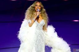 Mariah Carey tampil di pembukaan Olimpiade Musim Dingin 2026