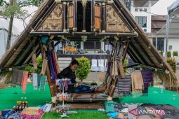 Menguji Ketangguhan UMKM di lantai bursa