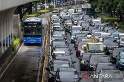 Transjabodetabek rute Blok M-Bandara Soetta resmi diluncurkan