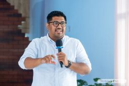 "Reality Check" Pers di Era Media Sosial, Bangun dari Keyakinan yang Melenakan