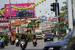 Di bawah lampion dan ketupat Pontianak merayakan toleransi