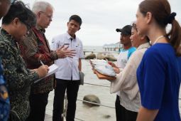 Trump tambah kapal induk jika kesepakatan Iran gagal