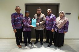 Pemkab Kediri fasilitasi masukan PPDI soal jam kerja perangkat desa