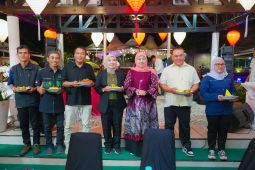 Khofifah perkuat silaturahim dan apresiasi insan pers Jawa Timur