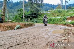 Pemkab Bandung anggarkan sekitar Rp200 miliar membangun jalan di 2026