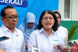 Gov't expands free checks with immunization tracking