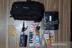 Polres Bekasi bekuk pengedar narkoba jenis sabu di Cikarang Selatan