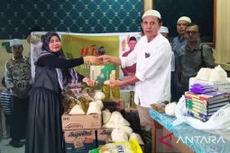 Peringati HPN dan sambut Ramadhan, Insan Pers santuni anak yatim di Tapsel