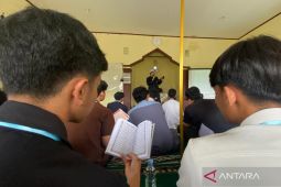 Kemenag dan Rumah Amal Salman bentuk imam muda masjid di Garut