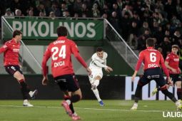 Elche bermain imbang tanpa gol kontra Osasuna