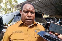 Bupati Jayawijaya minta warga tingkatkan jaga kebersihan lingkungan