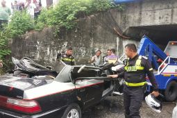 Dishub Karawang tutup akses Tanggul Rawagabus akibat kecelakaan maut