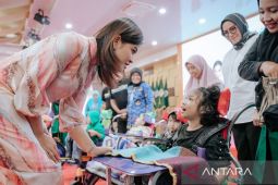 PKK Sumut serahkan 135 kursi roda adaptif anak penyandang lumpuh otak