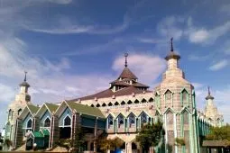 Masjid Al Markaz Makassar siapkan hidangan buka puasa 1.200 prosi per hari selama Ramadhan