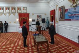 Lantik Herwan Antoni, Gubernur Bengkulu sebut sekda definitif perkuat akselerasi daerah