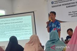 Pemerintah Bangka Barat bantu pemasaran produk IKM di pusat galeri
