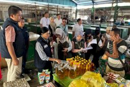 Satgas saber pangan NTT tegur pedagang jual Minyakita di atas HET