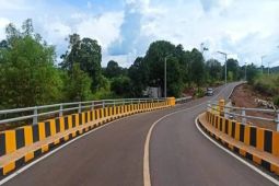 Pemprov Kalsel percepat pembangunan jalan lintas tengah ditarget rampung 2028