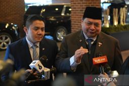 RI Govt denies easing halal rules for US goods