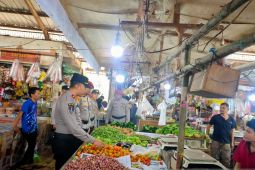 Satgas pangan Tangerang pastikan ketersediaan pangan aman