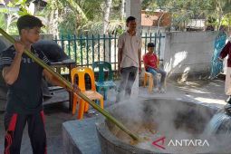 Meunasah di Aceh Besar sediakan 200-an paket bubur ie bu peudah