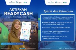 Bank Kalsel bagi voucher Rp100 ribu di pasar wadai Ramadhan Banjarmasin.