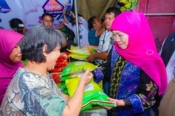 Gubernur Jatim intensifkan pasar murah untuk jaga daya beli