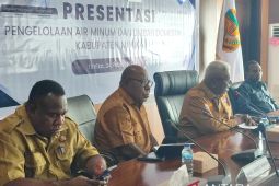 Bupati Rettob: Pemkab Mimika komitmen benahi pengelolaan air bersih
