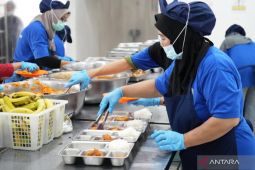 Rp1,8 miliar/tahun di dapur MBG disebut pendapatan kotor, bukan laba