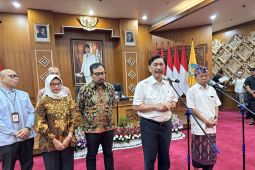 Luhut sebut digitalisasi bisa tuntaskan masalah alih fungsi lahan di Bali