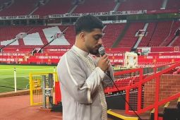 Momen pertama kalinya azan bergema di markas Setan Merah MU